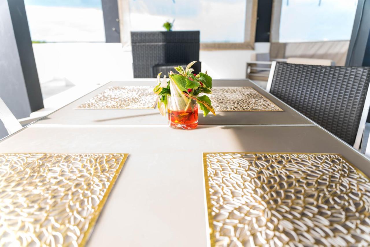 Playa De Sala Boutique Hotel (Adults Only) San Pedro  Extérieur photo